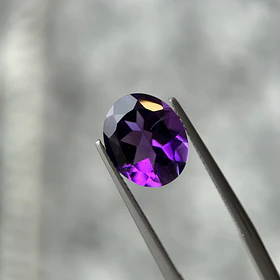 Amatista morada-3.64ct-12x9.8x5.5mm