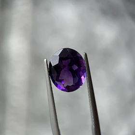 Amatista morada-4.155ct-11.8x9.8x6.1mm