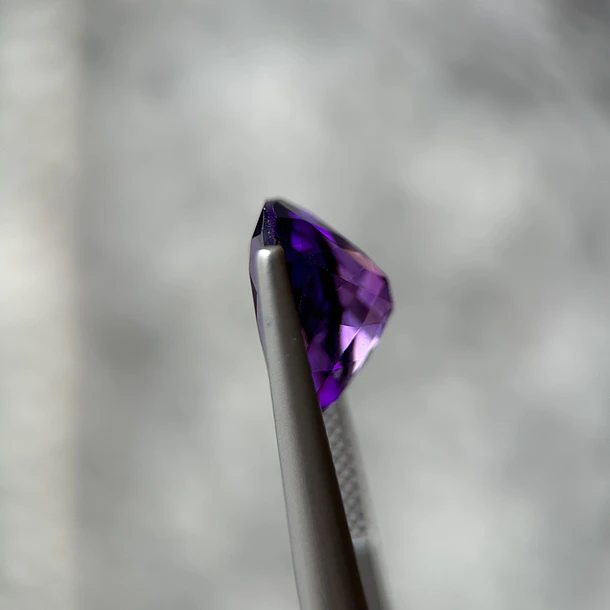 Amatista morada-4.68ct-12.2x9.9x7mm 2