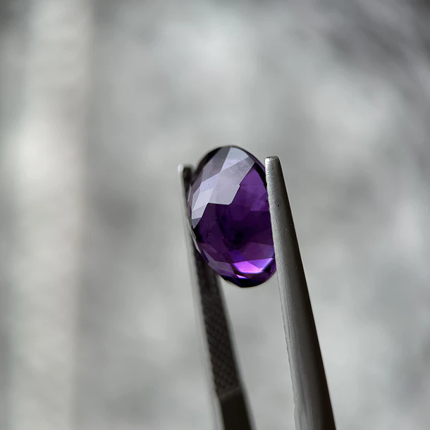Amatista morada-4.01ct-11.9x9.9x5.9mm 2