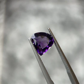 Amatista morada-2.515ct-9.8x9.7x5.1mm