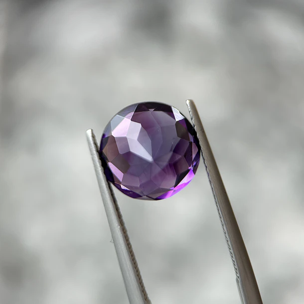 Amatista morada-4.70ct-10.9x6.7mm 3