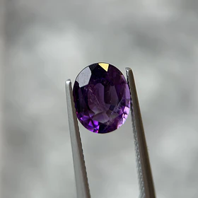 Amatista morada-2.55ct-9.8x7.9x5.2mm