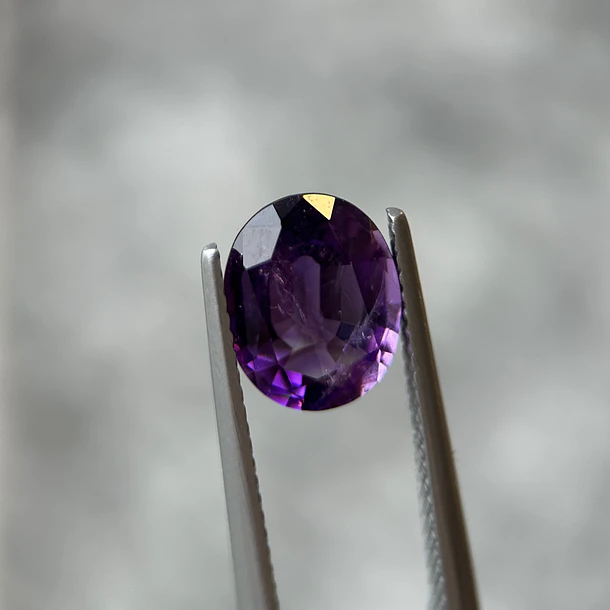 Amatista morada-2.55ct-9.8x7.9x5.2mm 1