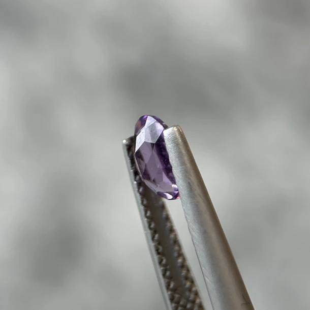 Amatista-0.35ct-5.9x3.9x2.6mm 2