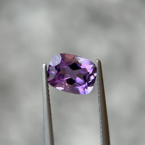 Amatista-2.25ct-9x7mm 1