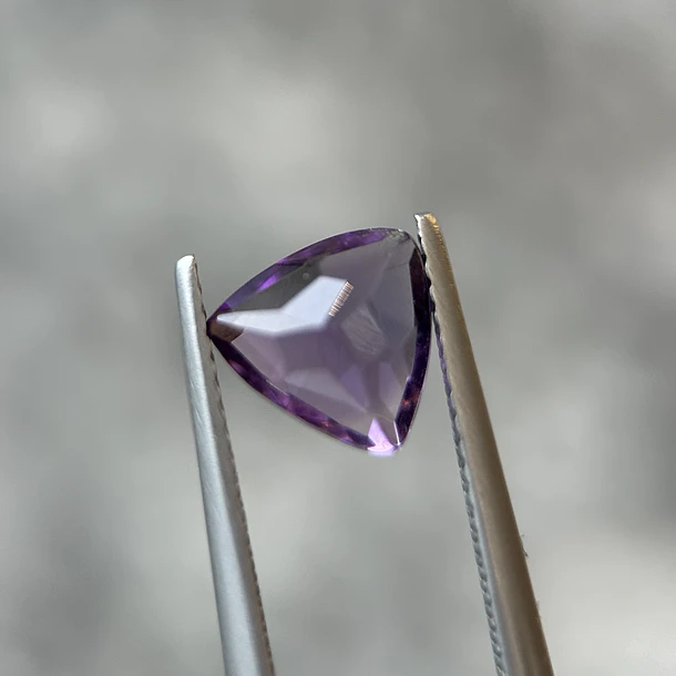 Amatista-1.79ct-7.8x7.9mm 3