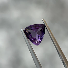 Amatista-1.79ct-7.8x7.9mm