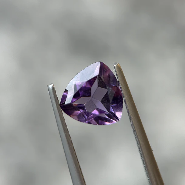 Amatista-1.71ct-8x8mm 1