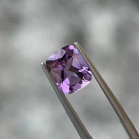 Amatista morada-2.80ct-10x7.9x5.5mm