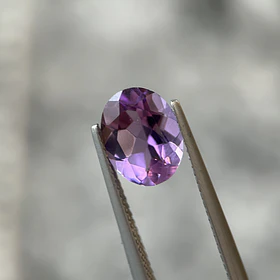Amatista morada-2.20ct-10.1x7.7x5mm