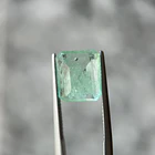 Esmeralda colombiana-6.93ct-11.83x10.23x8.51mm 2