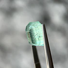 Esmeralda colombiana-7.665ct-12.32x10.88x7.7mm 2