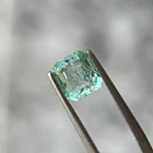 Esmeralda colombiana-1.85ct-8.15x7.65x4.14mm 1
