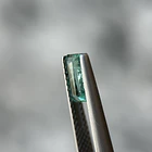 Esmeralda colombiana-0.50ct-7.15x3.67x2.49mm 2