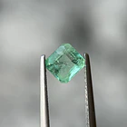 Esmeralda colombiana-0.68ct-5.59x5.22x3.41mm 1