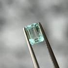 Esmeralda colombiana-1.11ct-6.99x5.03x3.83mm 1