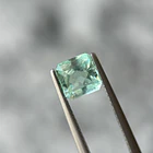 Esmeralda colombiana-1.44ct-6.73x6.68x4.72mm 1