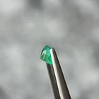 Esmeralda colombiana-0.955ct-6.41x6.38x4.27mm 2