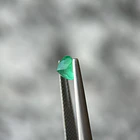 Esmeralda colombiana-0.77ct-5.84x5.79x4.32mm 2