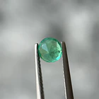 Esmeralda colombiana-0.70ct-5.80x5.78x4.02mm 3