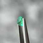 Esmeralda colombiana-0.70ct-5.80x5.78x4.02mm 2