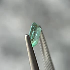 Esmeralda colombiana-0.705ct-6.46x4.85x3mm 2