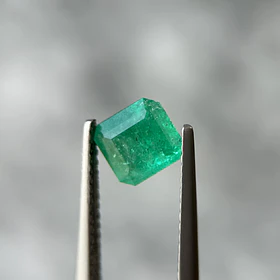 Esmeralda colombiana-0.925ct-6.36x5.84x4.1mm