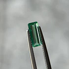 Esmeralda colombiana-0.47ct-9.03x3.76x1.77mm 1