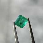 Esmeralda colombiana-0.83ct-5.99x5.73x3.61mm 1