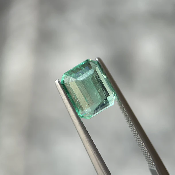 Esmeralda colombiana CDTEC-2.77ct-8.72x7.13x5.78mm 3