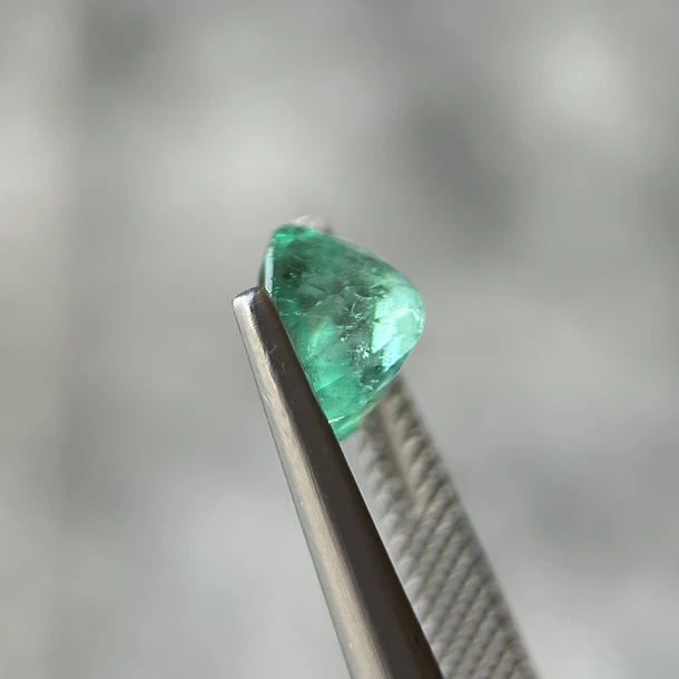 Esmeralda colombiana CDTEC-1.75ct-7.33x7.09x5.53mm 2