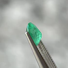 Esmeralda colombiana CEI-2.07ct-9.79x7.28x5.21mm 4