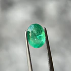 Esmeralda colombiana CEI-2.07ct-9.79x7.28x5.21mm 1