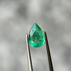 Esmeralda colombiana CEI-1.43ct-9.63x6.63x4.53mm 1