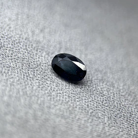 Zafiro azul de Sri Lanka-1.180ct-7x4.8mm- COPIAR