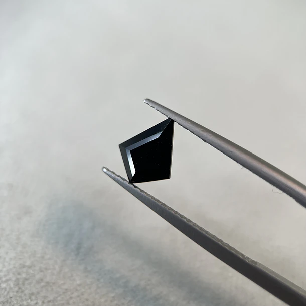 DUO 2 Espinela negra-1.685ct-9x7mm- COPIAR 2