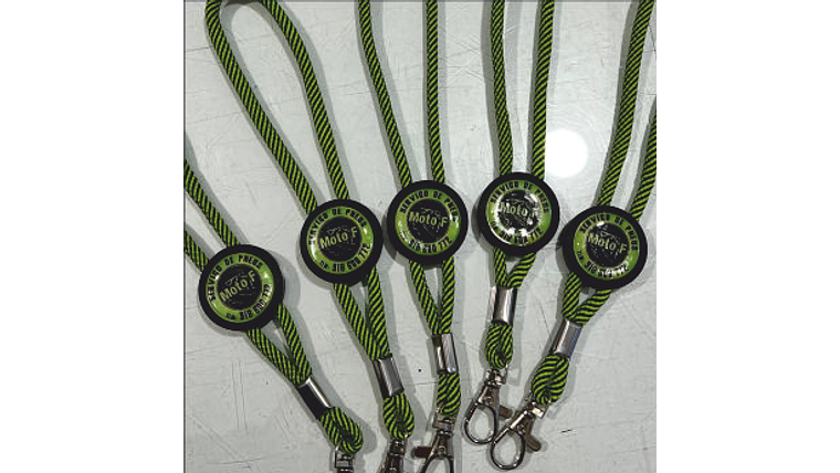 Porta-chaves e lanyard tubular 3