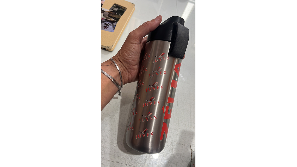 Garrafa térmica 600ml  2