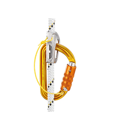 Mosquetón aluminio Tipo D 3 Tiempos 23kN SM´D Triact Lock – Petzl