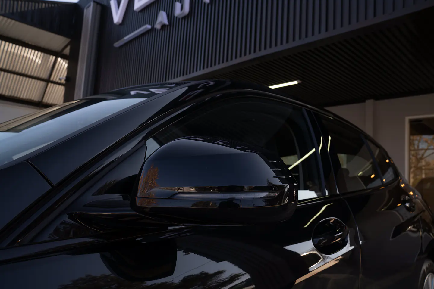 BMW 118I Hatch — foto 22 de 40