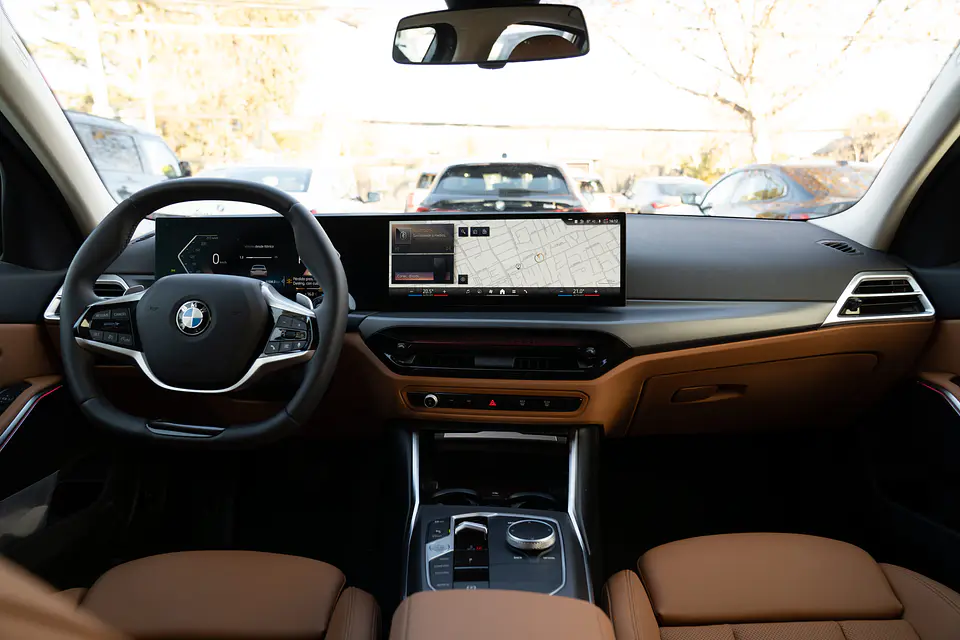 BMW 320I Berlina Urban 2.0 Lci Ii — foto 26 de 40