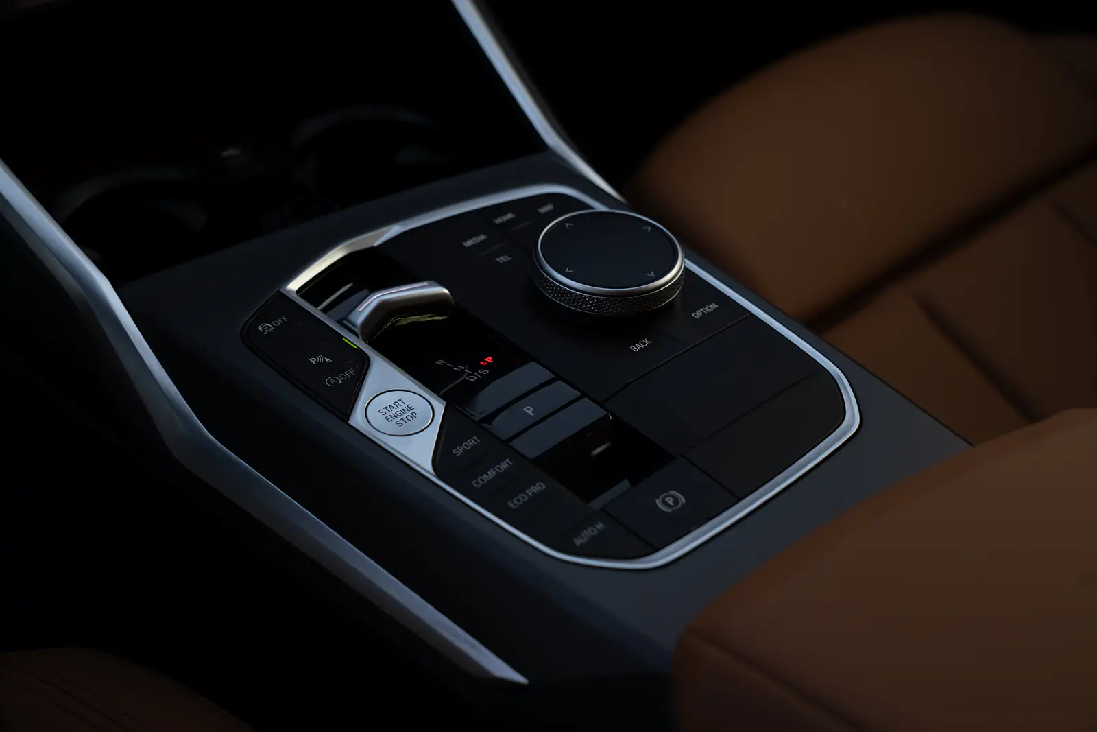 BMW 320I Berlina Urban 2.0 Lci Ii — foto 33 de 40