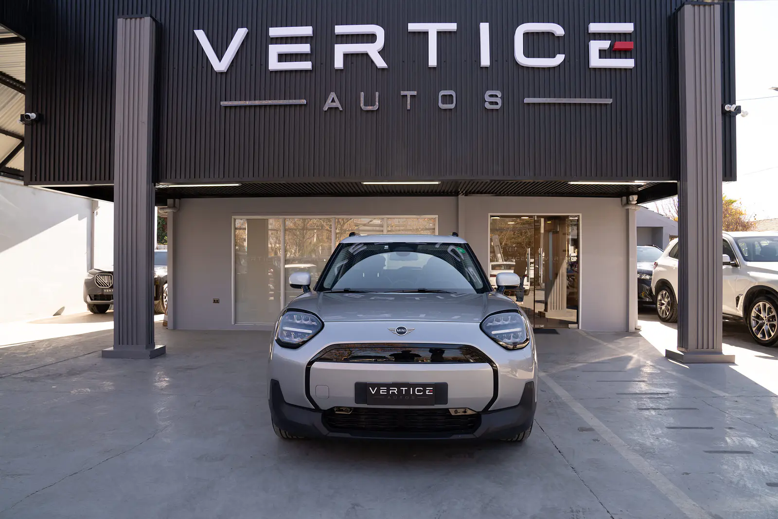 MINI Aceman E Classic — foto 6 de 40
