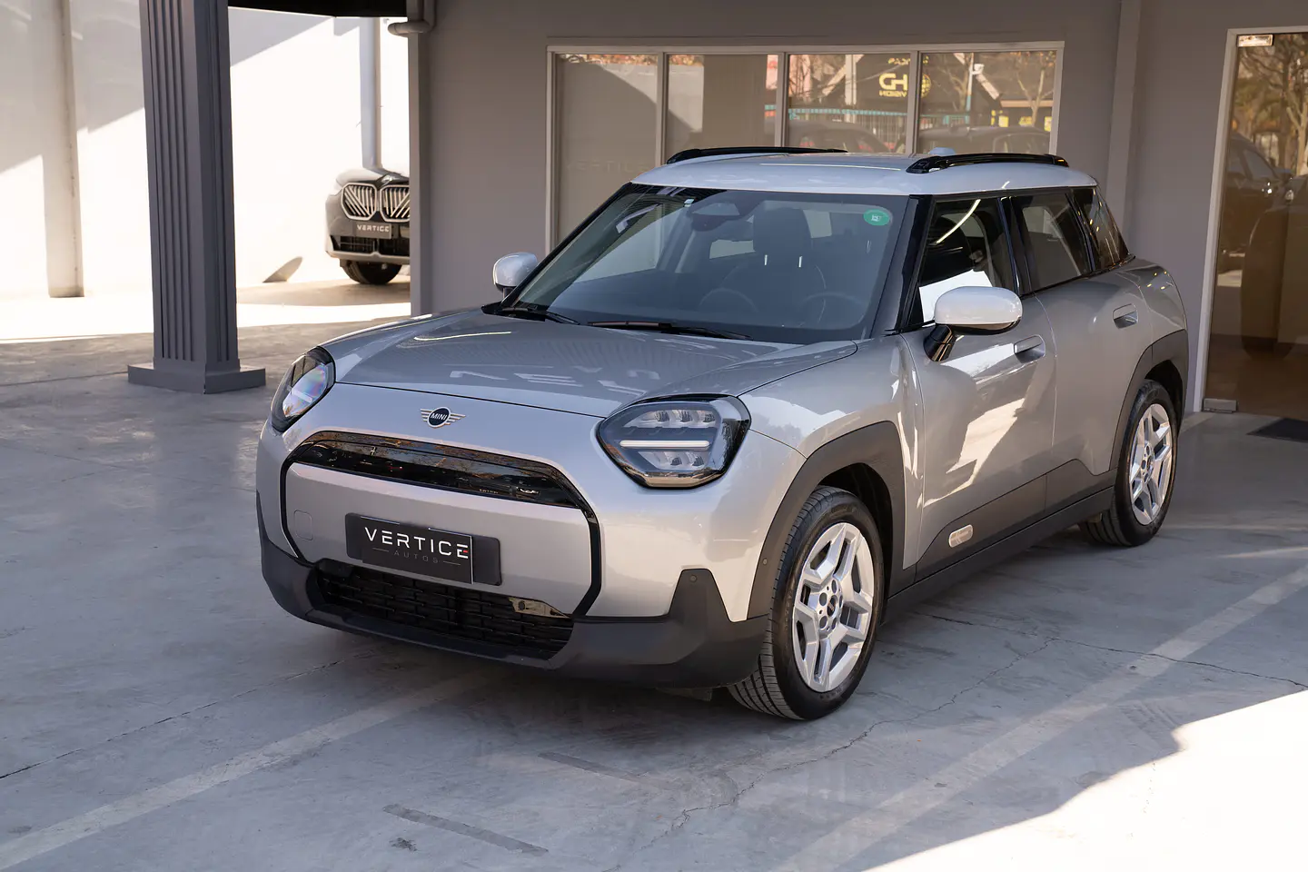MINI Aceman E Classic — foto 16 de 40
