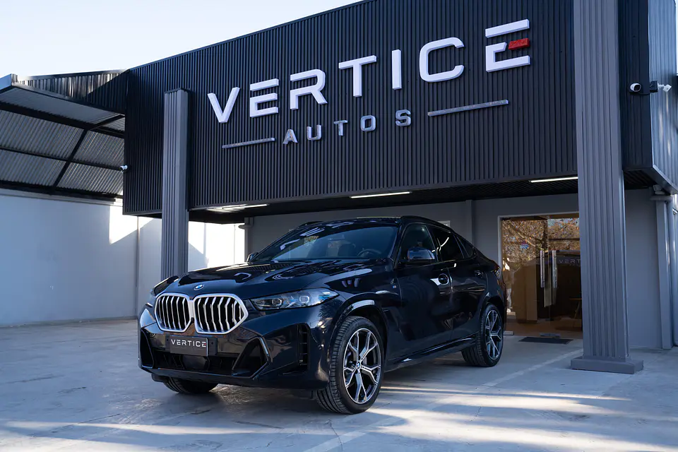 BMW X6 Xdrive 30D M Sport 3.0 Lci — foto 2 de 40