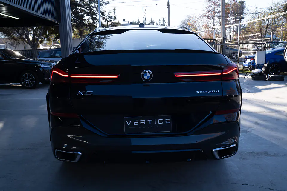 BMW X6 Xdrive 30D M Sport 3.0 Lci — foto 11 de 40