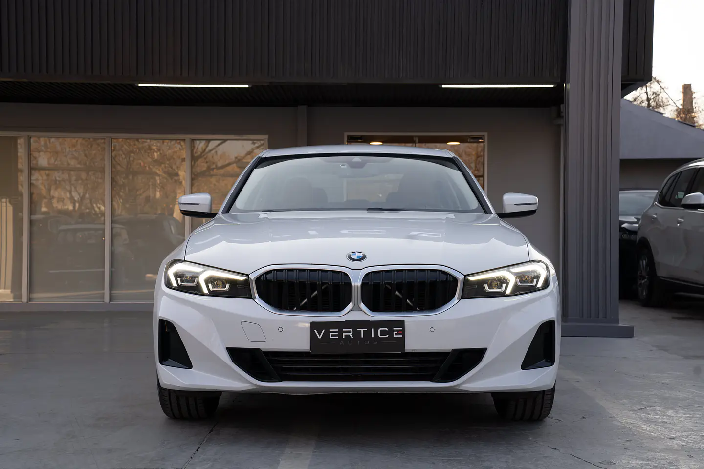 BMW 320I Berlina Urban 2.0 Lci Ii — foto 4 de 40