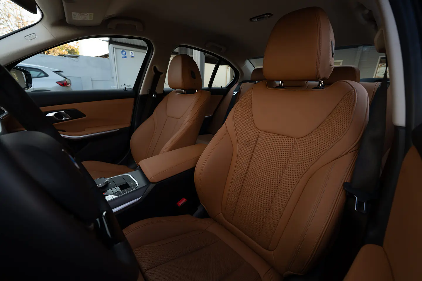 BMW 320I Berlina Urban 2.0 Lci Ii — foto 40 de 40