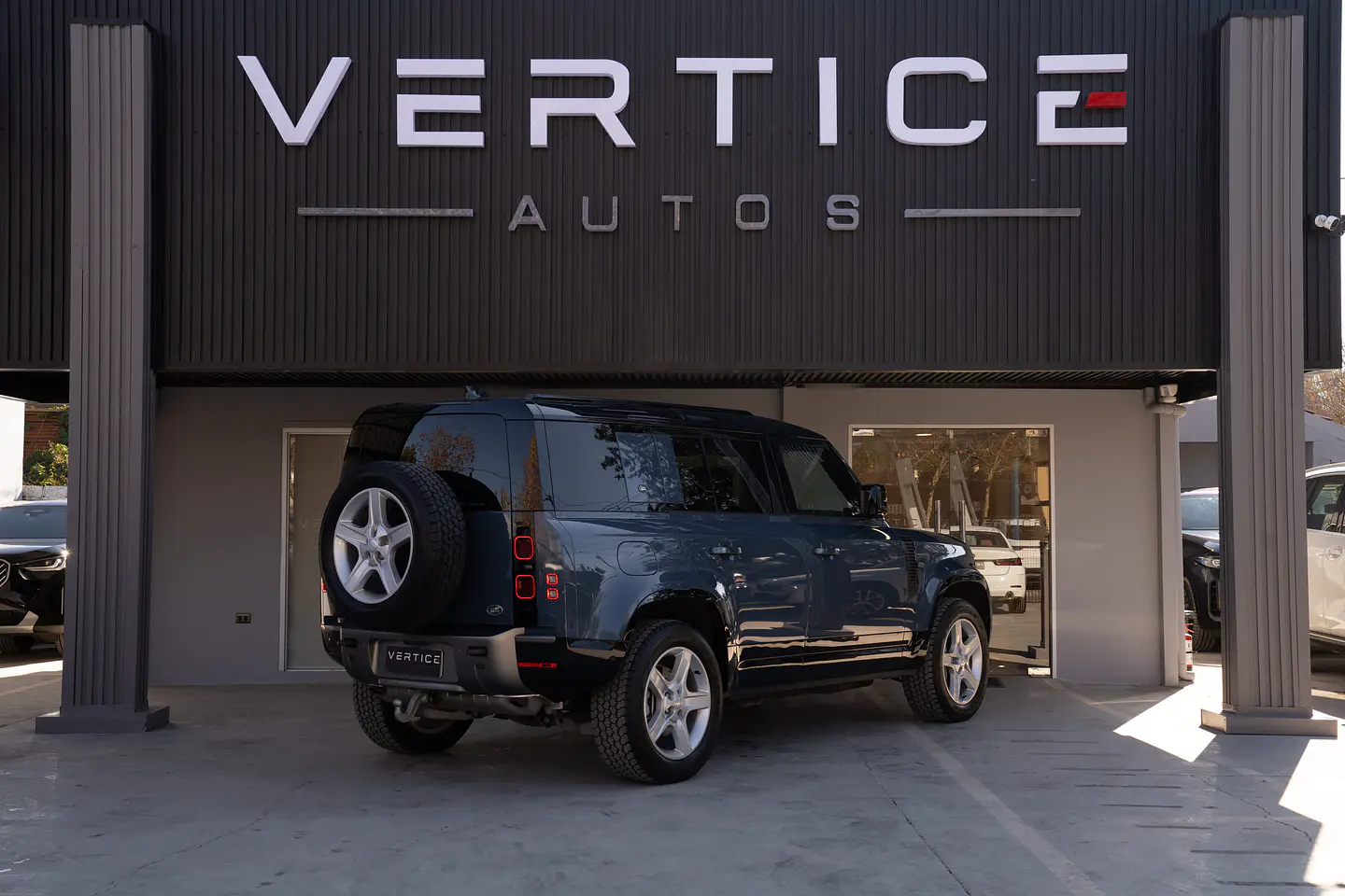 Land Rover Defender 110 3.0I X-Dynamic S — foto 7 de 40